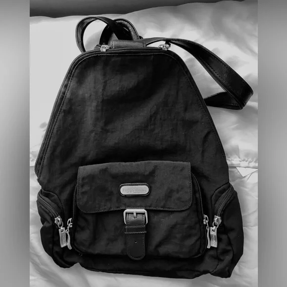 Baggallini | Bags | Baggallini Black Backpack 3 Zippered 